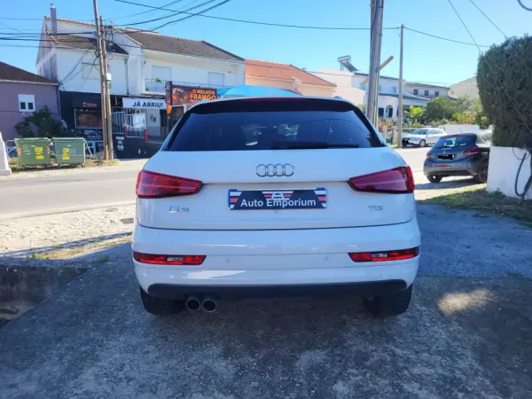 Audi Q3 2.0 TDI S-line 7