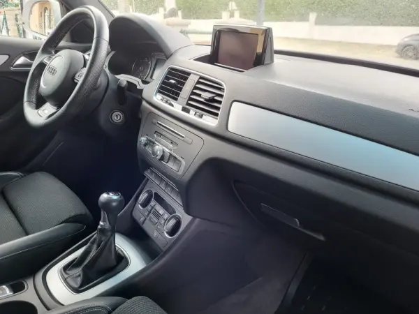 Audi Q3 2.0 TDI S-line 14