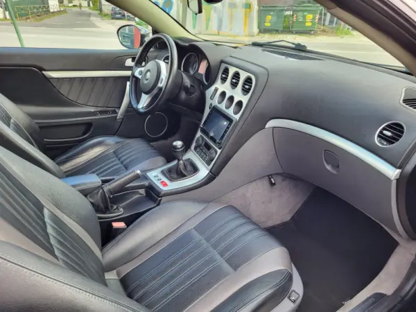 Alfa Romeo Brera 2.4 JTDM 20V DFP Sky View 17