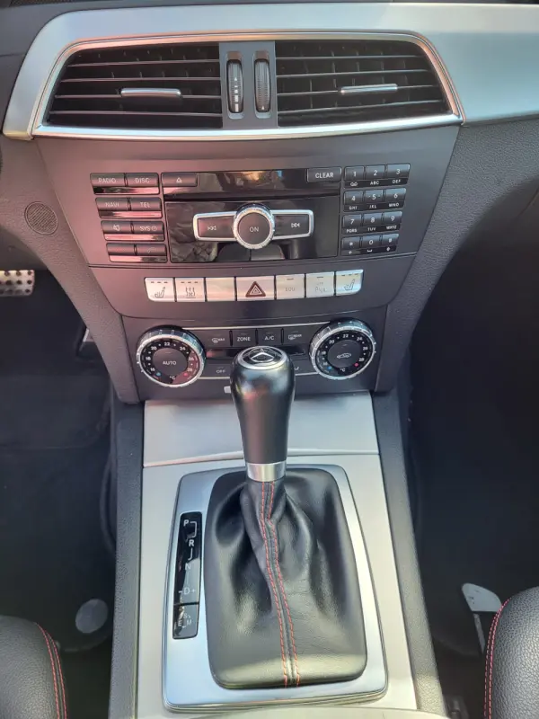 Mercedes-Benz C 250 C 250 CDI 4-Matic Avantgarde Pack AMG 25