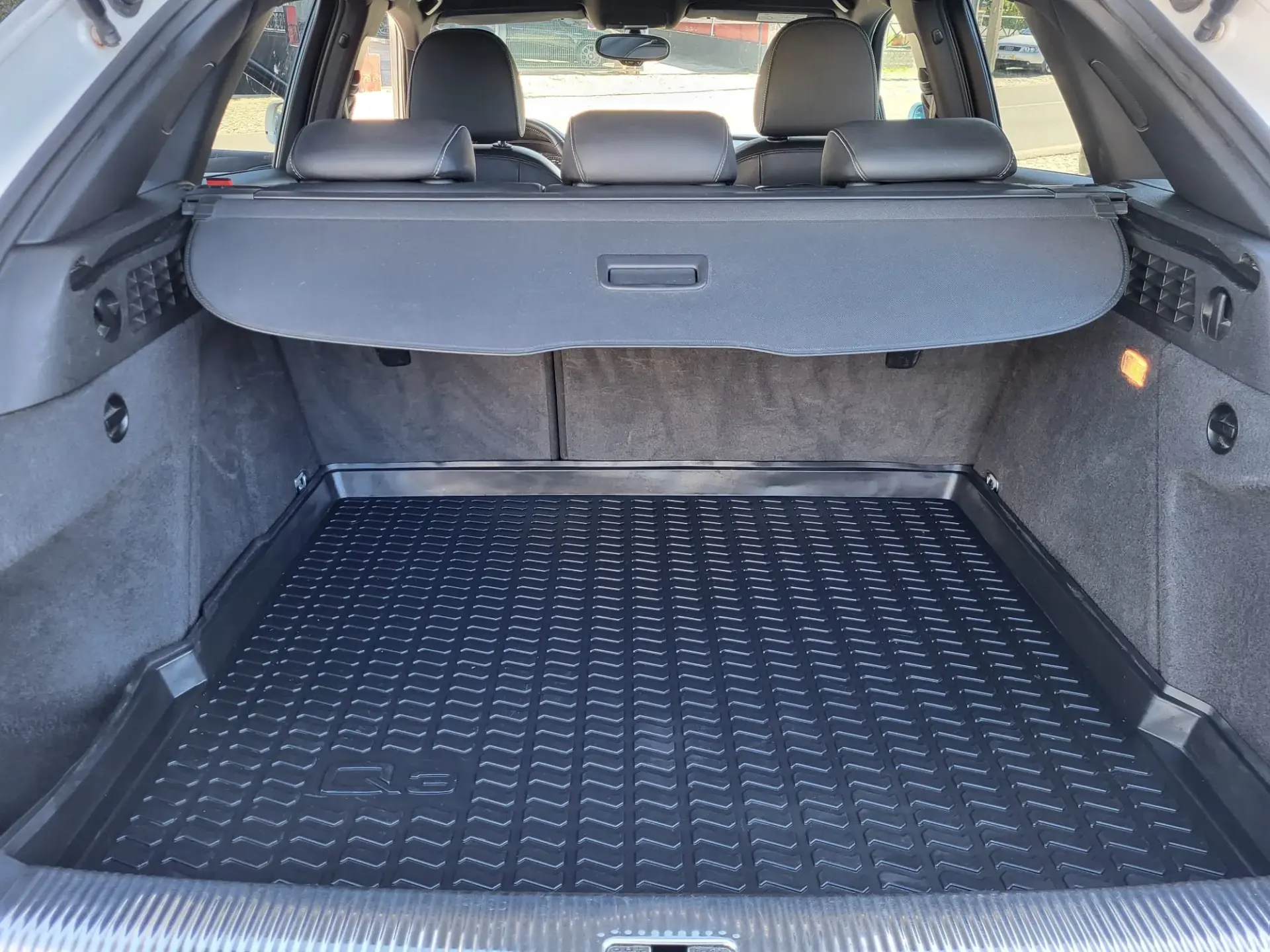 Audi Q3 2.0 TDI S-line 21