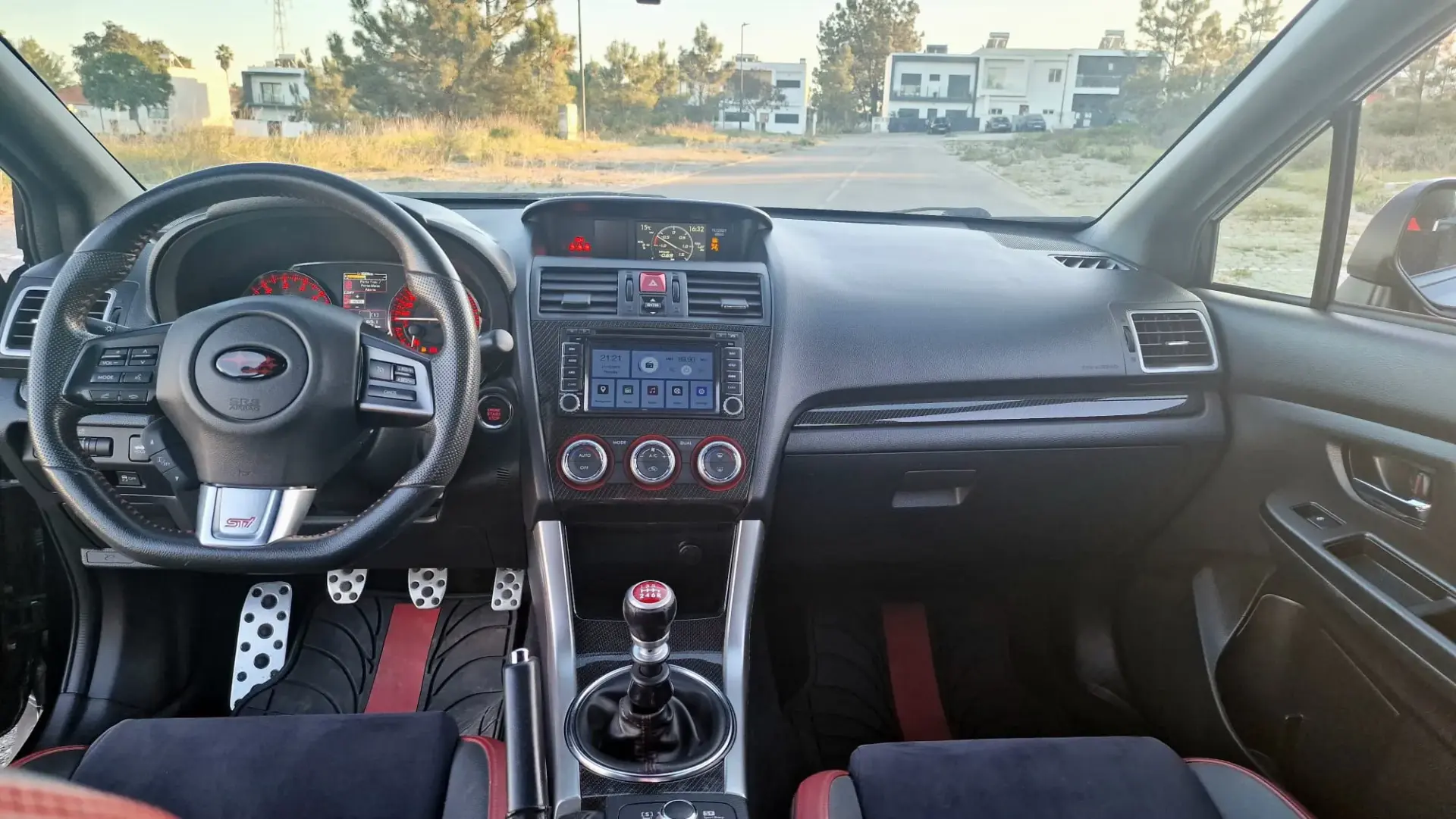 Subaru Impreza 2.5 WRX STi 15