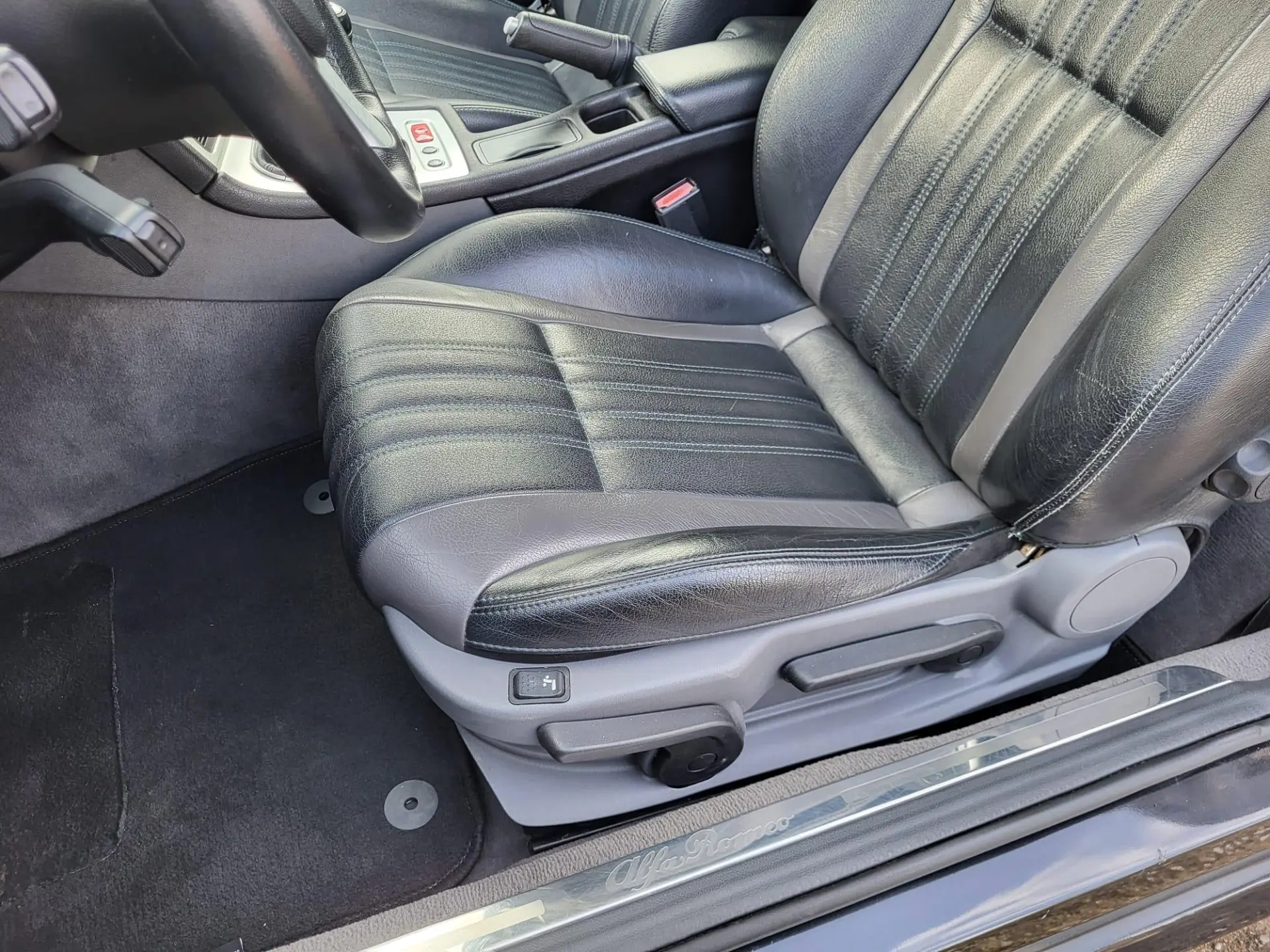 Alfa Romeo Brera 2.4 JTDM 20V DFP Sky View 13