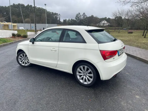 Audi A1 3