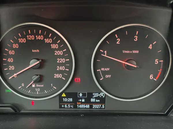 BMW 116 d EDynamics Line Urban 6