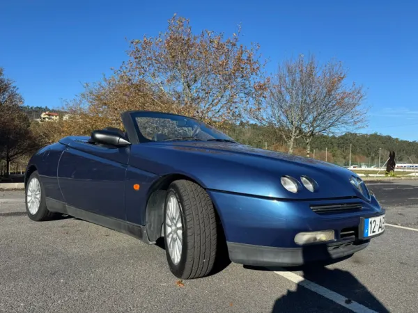 Alfa Romeo Spider 15