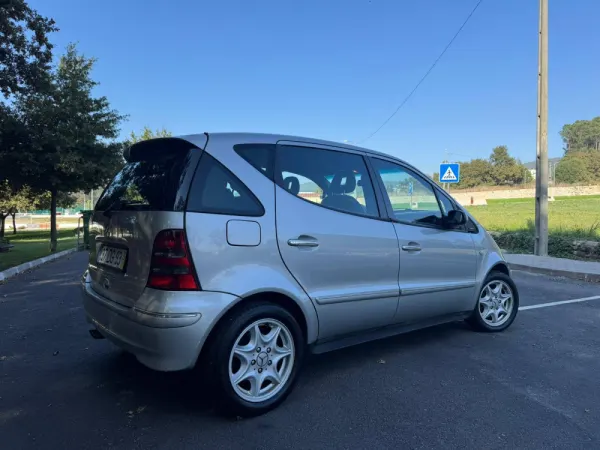 Mercedes-Benz A 170 10