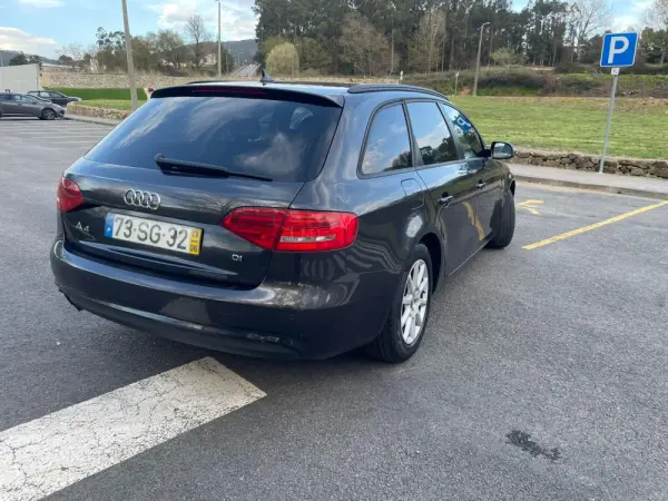 Audi A4 Avant 3