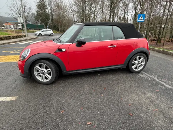 MINI Cabrio Cooper D 13