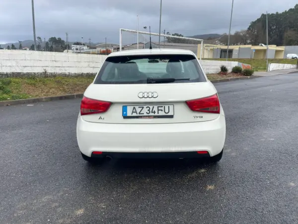 Audi A1 5