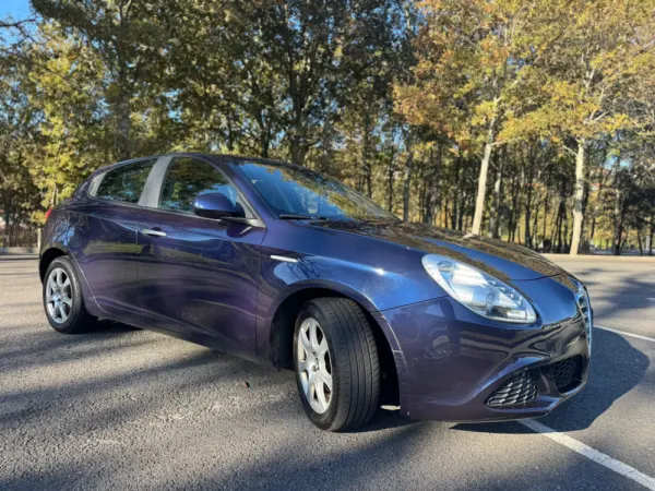 Alfa Romeo Giulietta 10