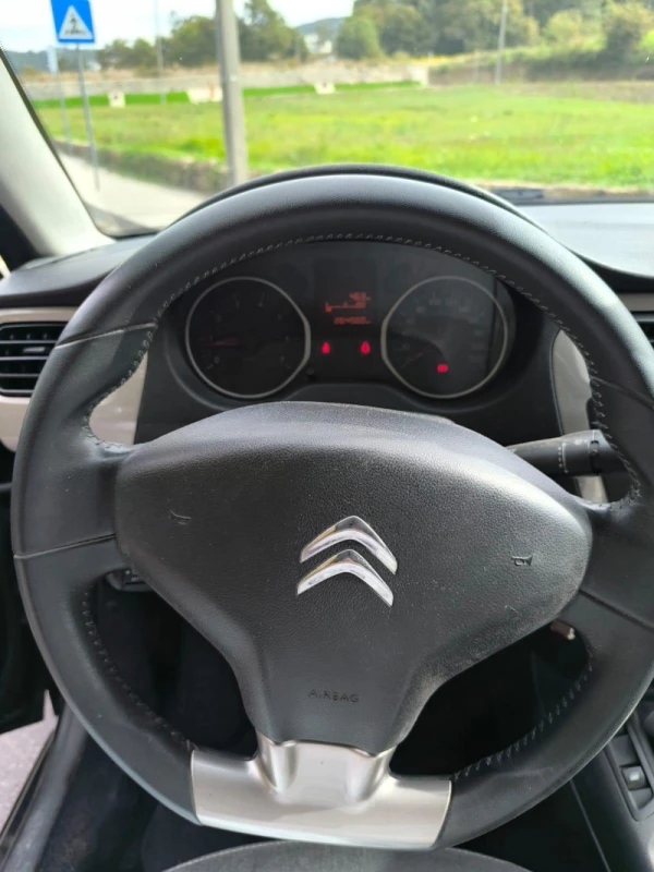 Citroën C-Elysée 4