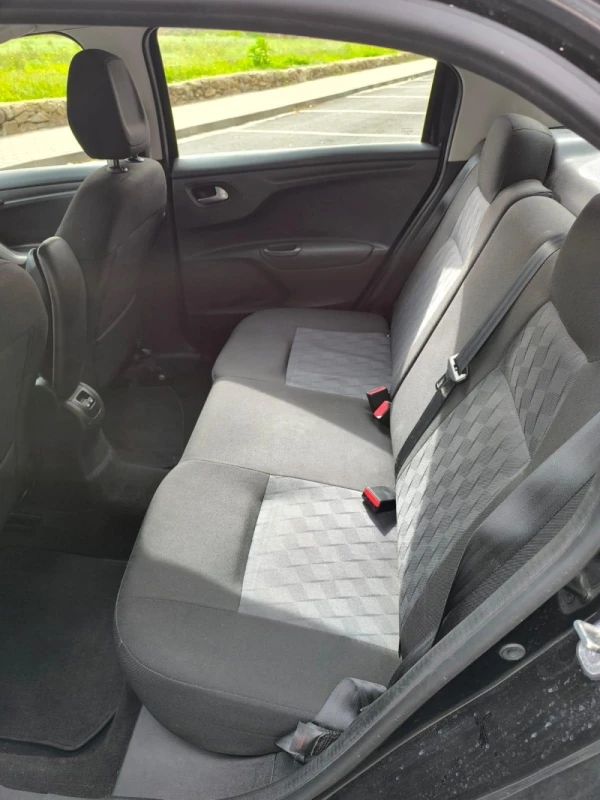 Citroën C-Elysée 6