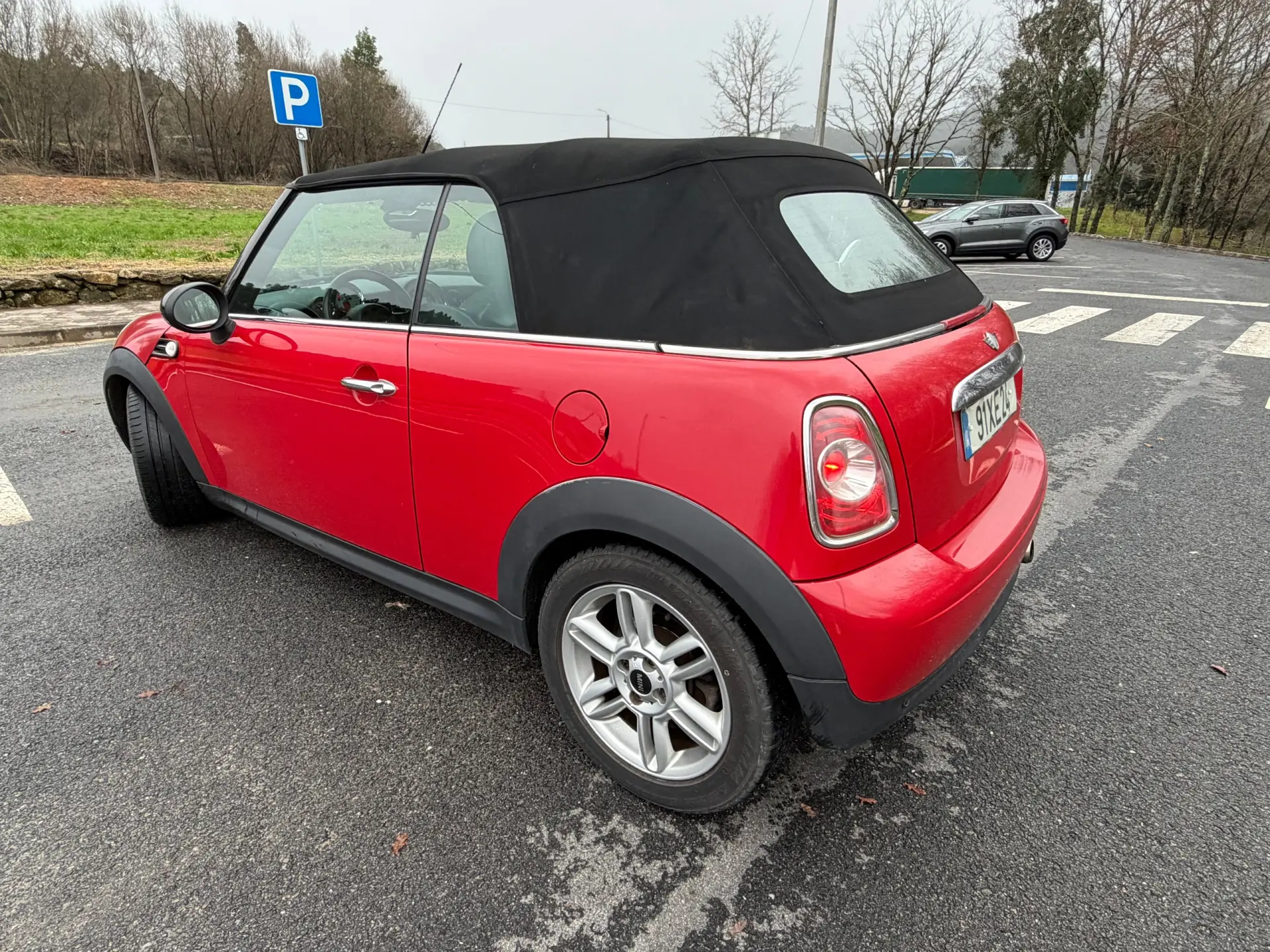 MINI Cabrio Cooper D 5