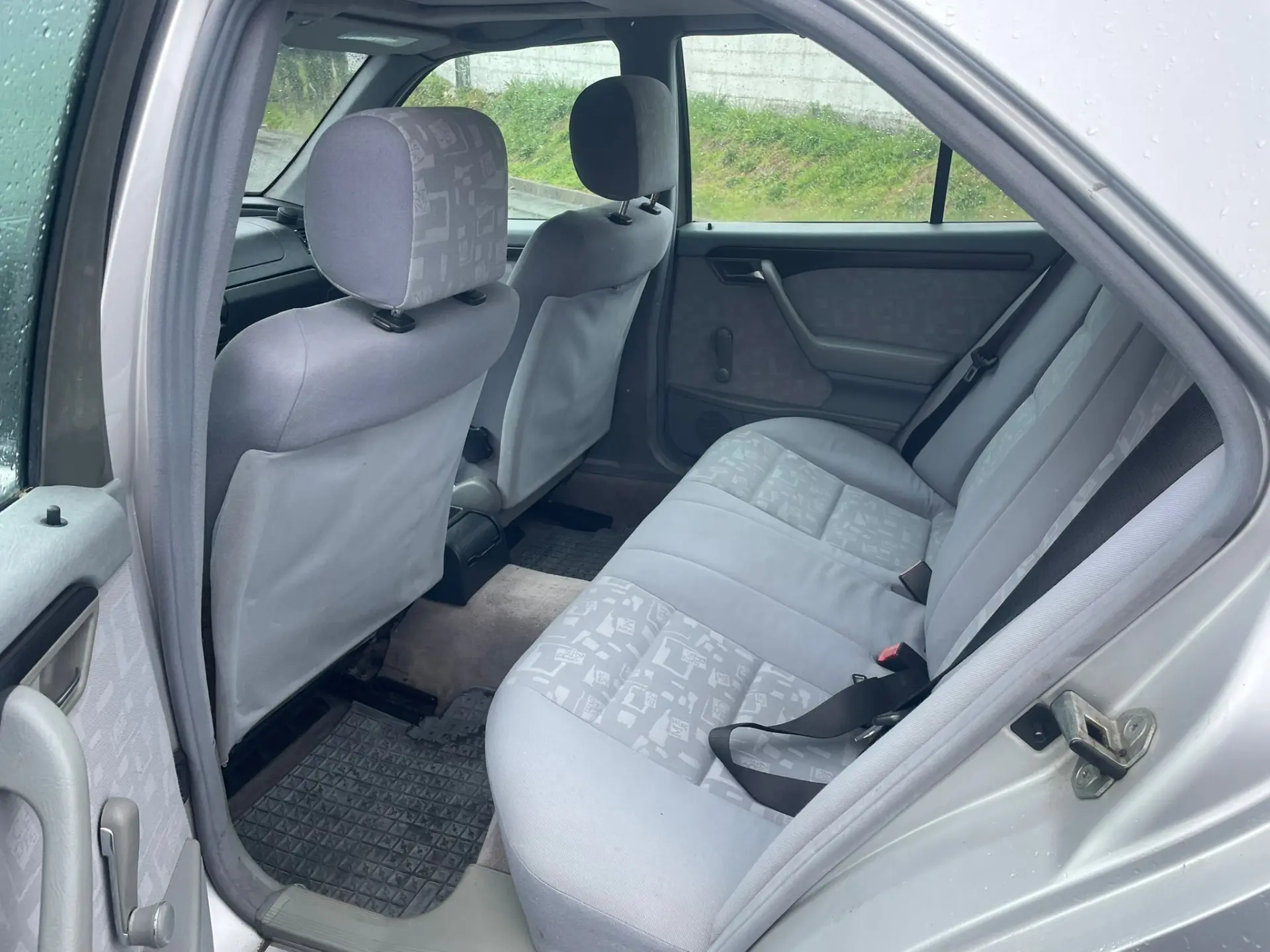 Mercedes-Benz C 220 6