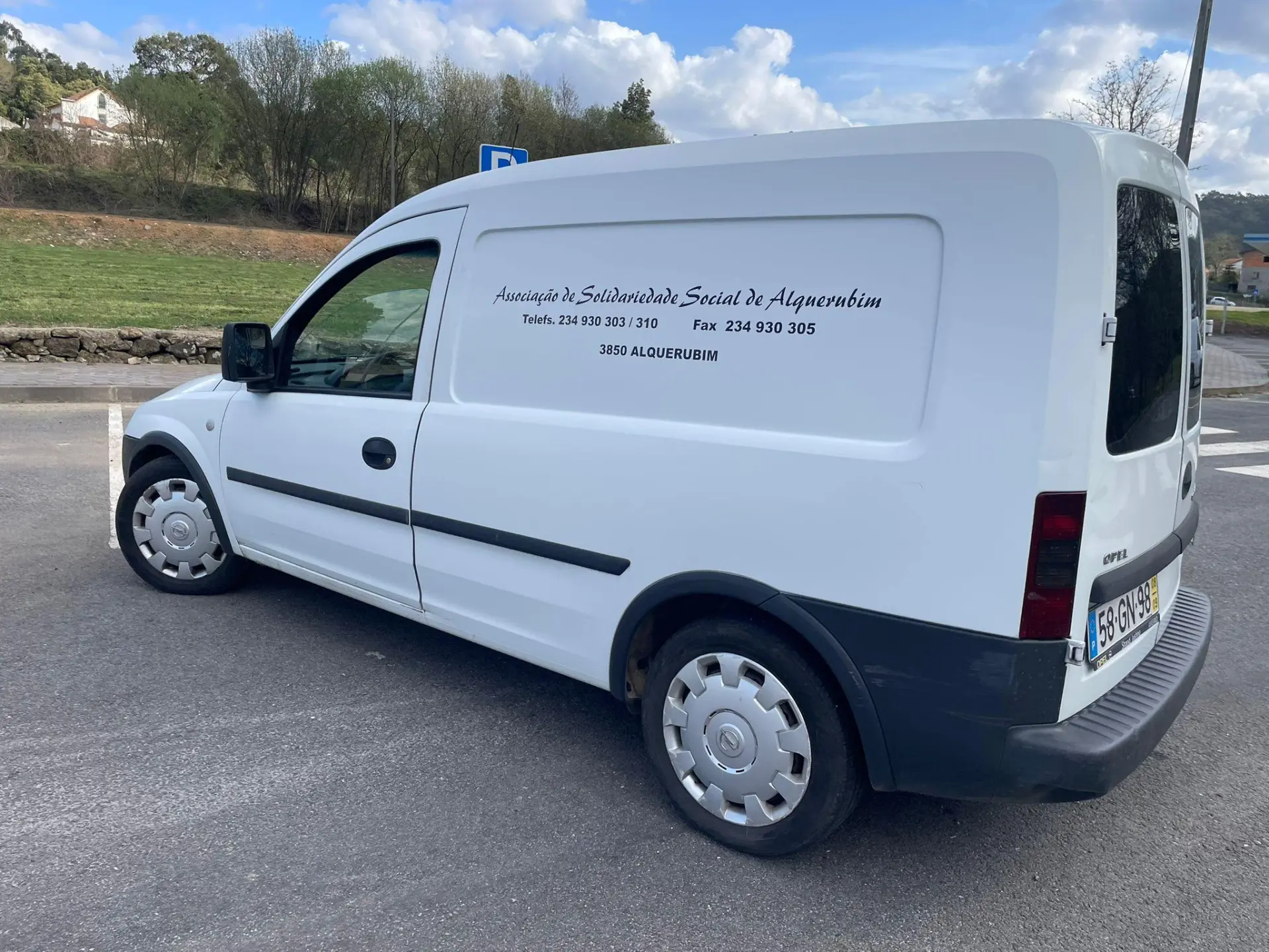 Opel Combo 1.3 CDTi 10