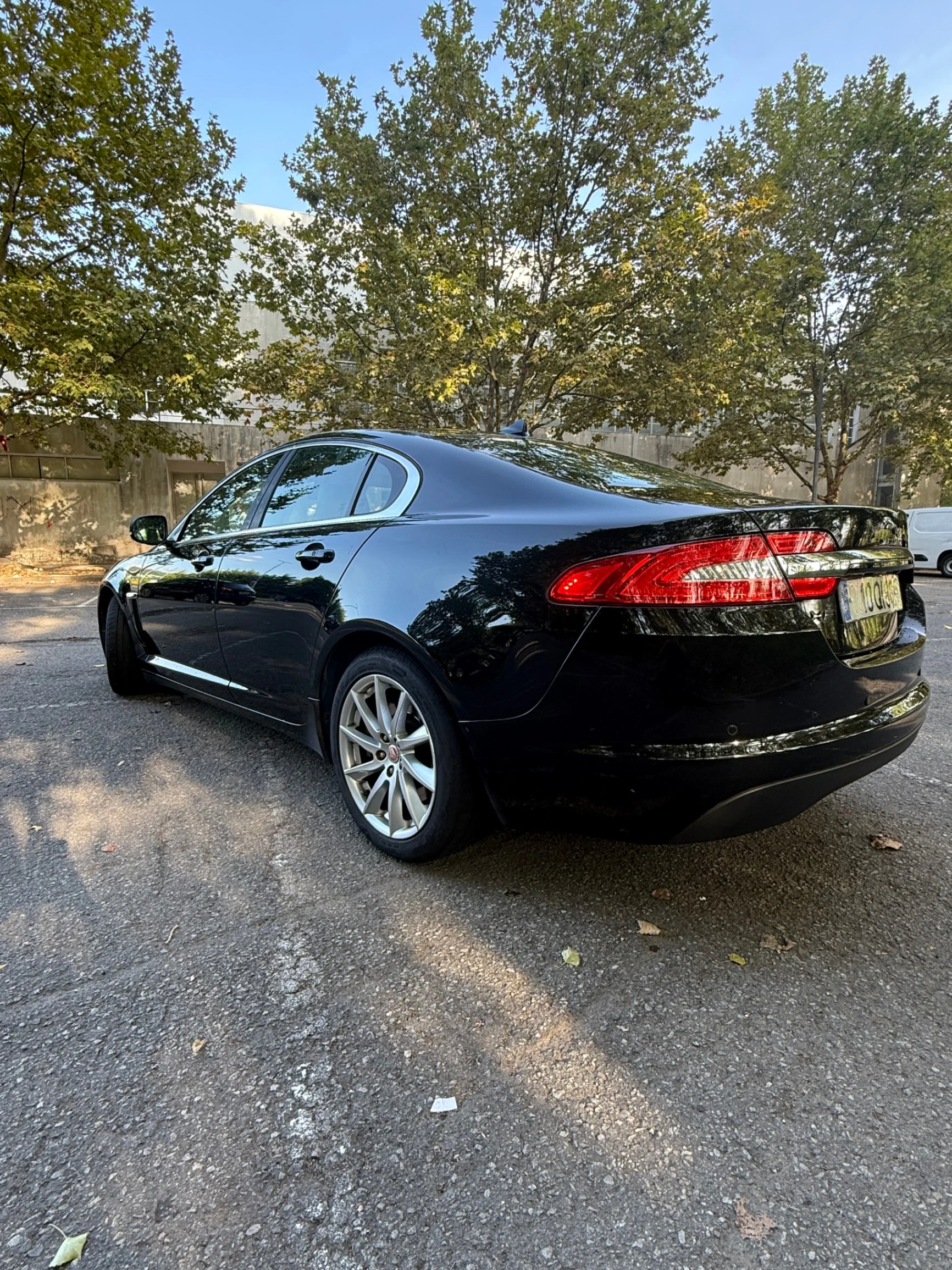 Jaguar XF 15