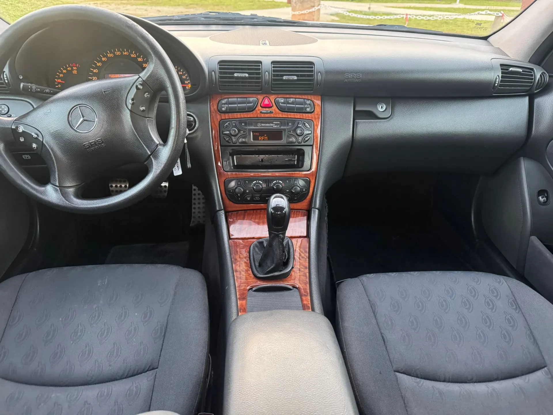 Mercedes-Benz C 220 10