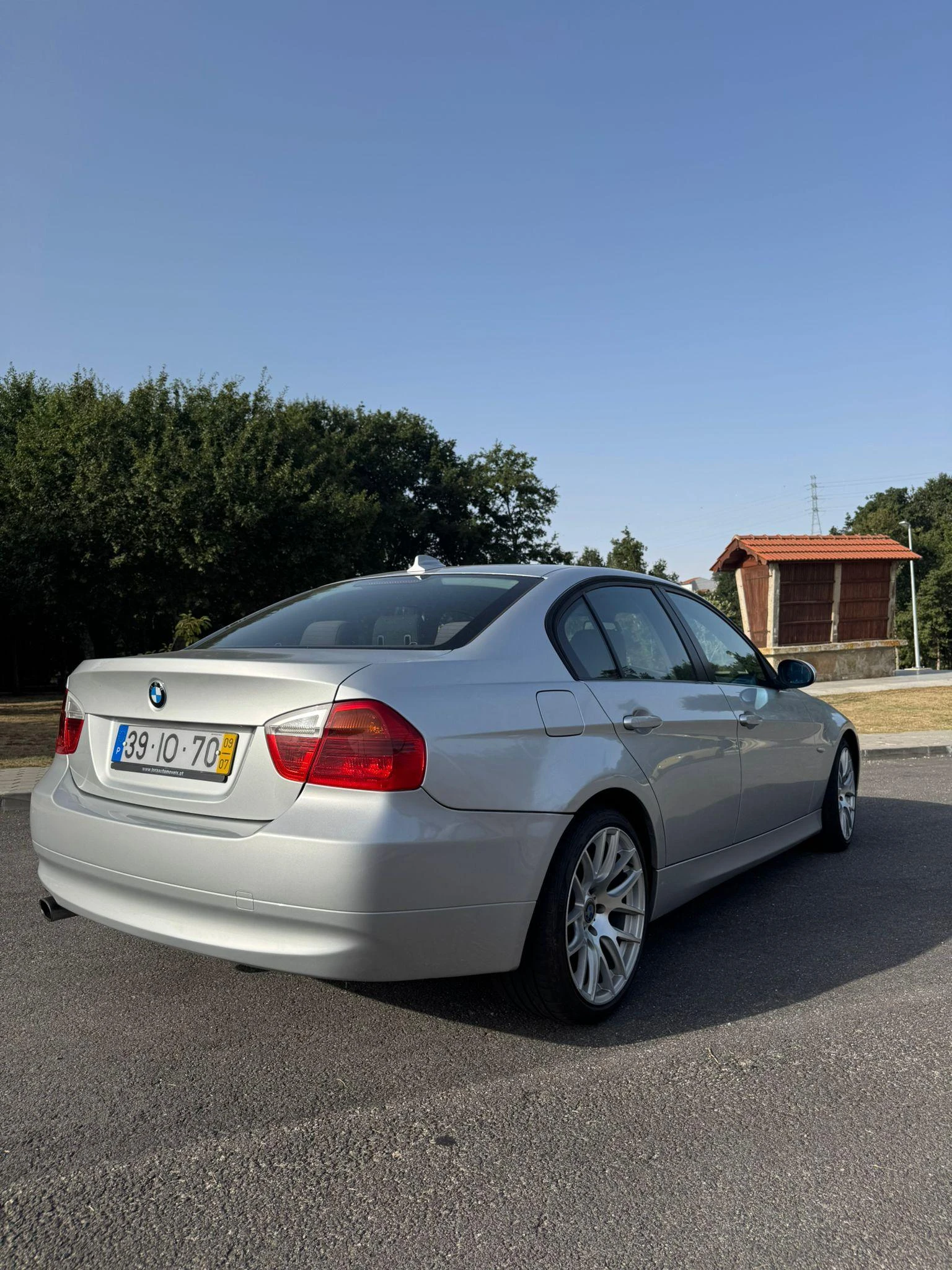 BMW 320 12