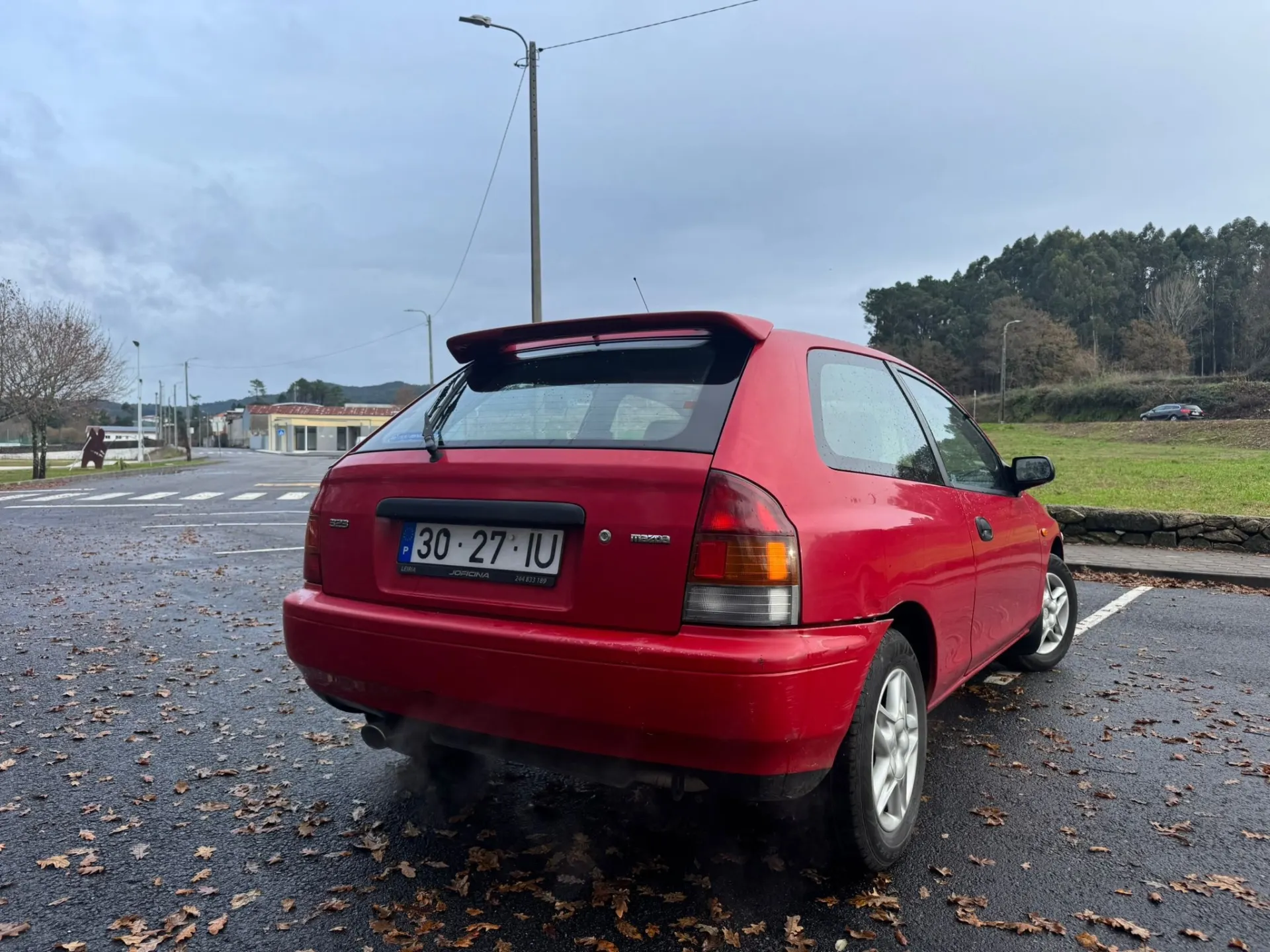 Mazda 323 11