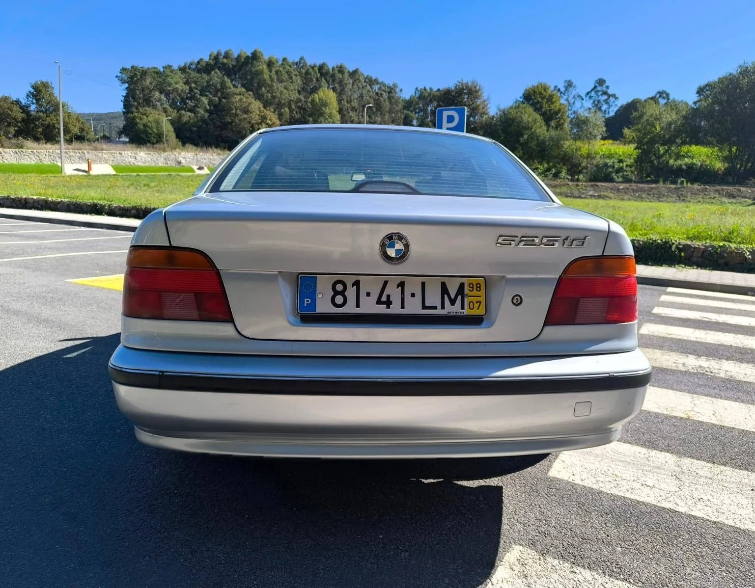 BMW 525 9