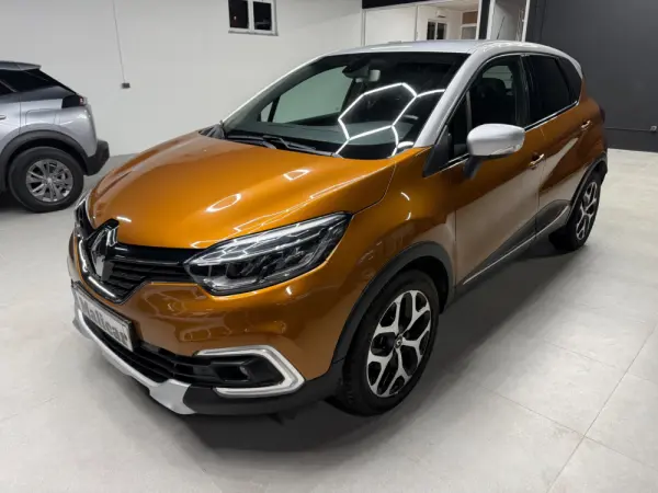Renault Captur 0.9 TCE Exclusive 8