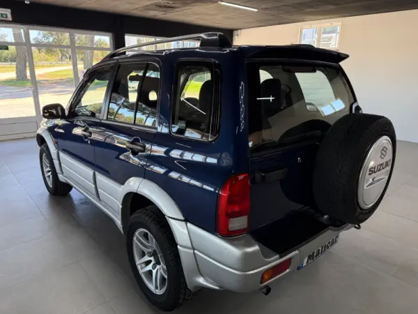 Suzuki Grand Vitara 5