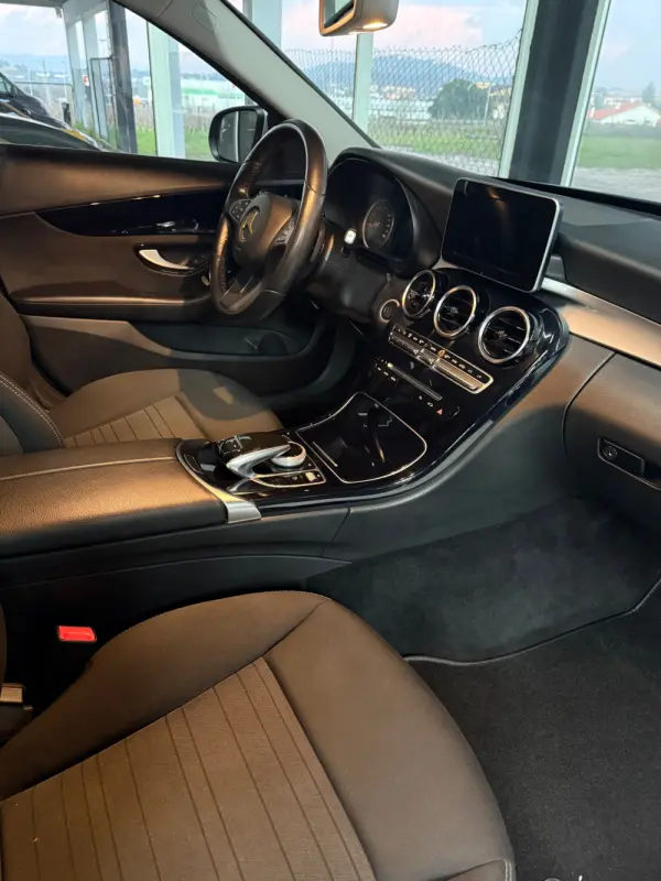 Mercedes-Benz C 180 BlueTEC Aut. 9