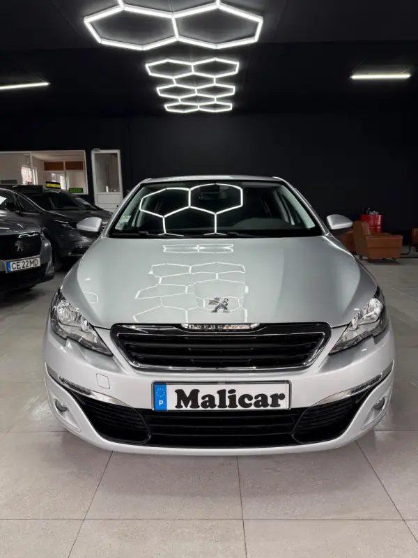 Peugeot 308 1.2 PureTech Style 2