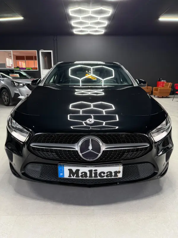 Mercedes-Benz A 180 d Progressive 2