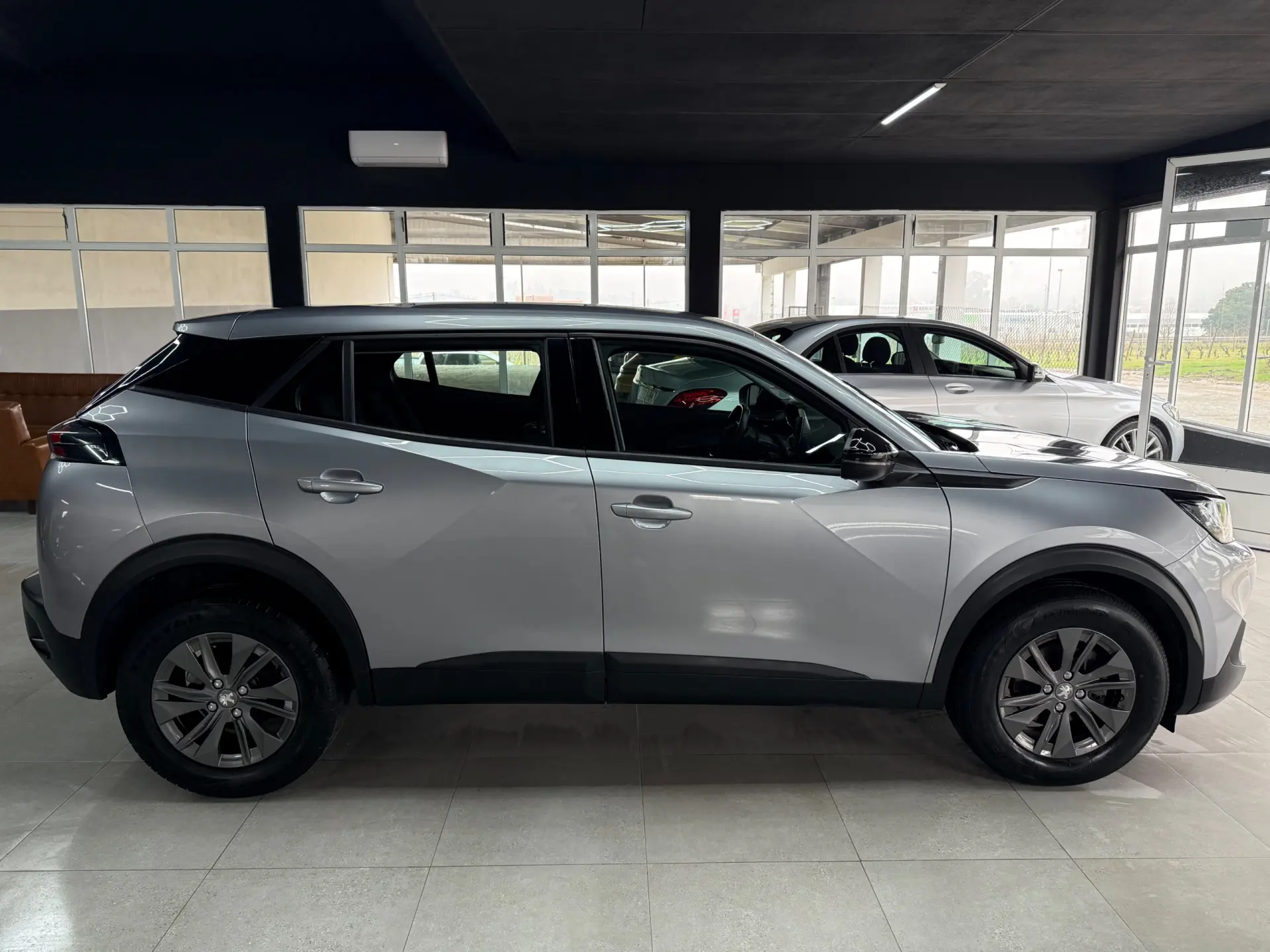 Peugeot 2008 PureTech 100 Allure 3