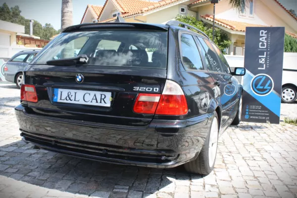 BMW 320 3