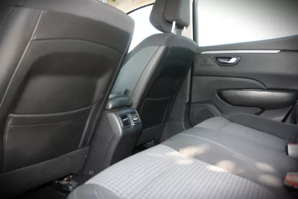 Renault Talisman Sport Tourer 9