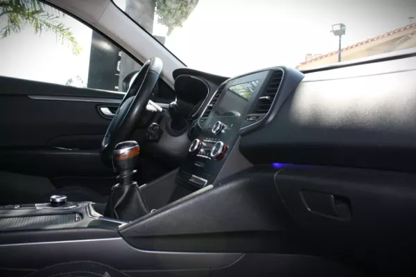 Renault Talisman Sport Tourer 11