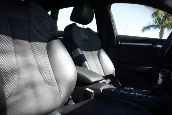 Audi A3 Sportback 2.0 TDI S-line S tronic 13