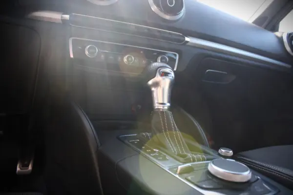 Audi A3 Sportback 2.0 TDI S-line S tronic 8