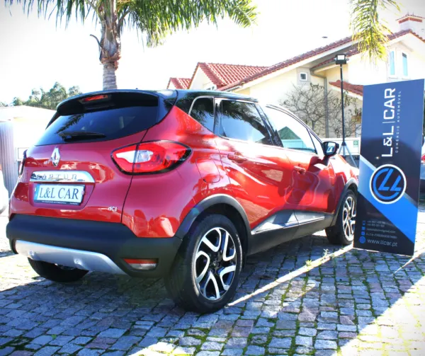 Renault Captur 1.5 dCi Helly Hansen EDC 6