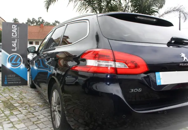 Peugeot 308 SW 1.6 e-HDi Allure 4