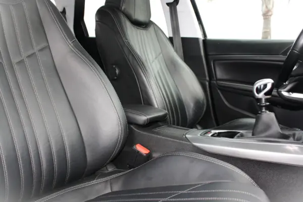 Peugeot 308 SW 1.6 e-HDi Allure 14