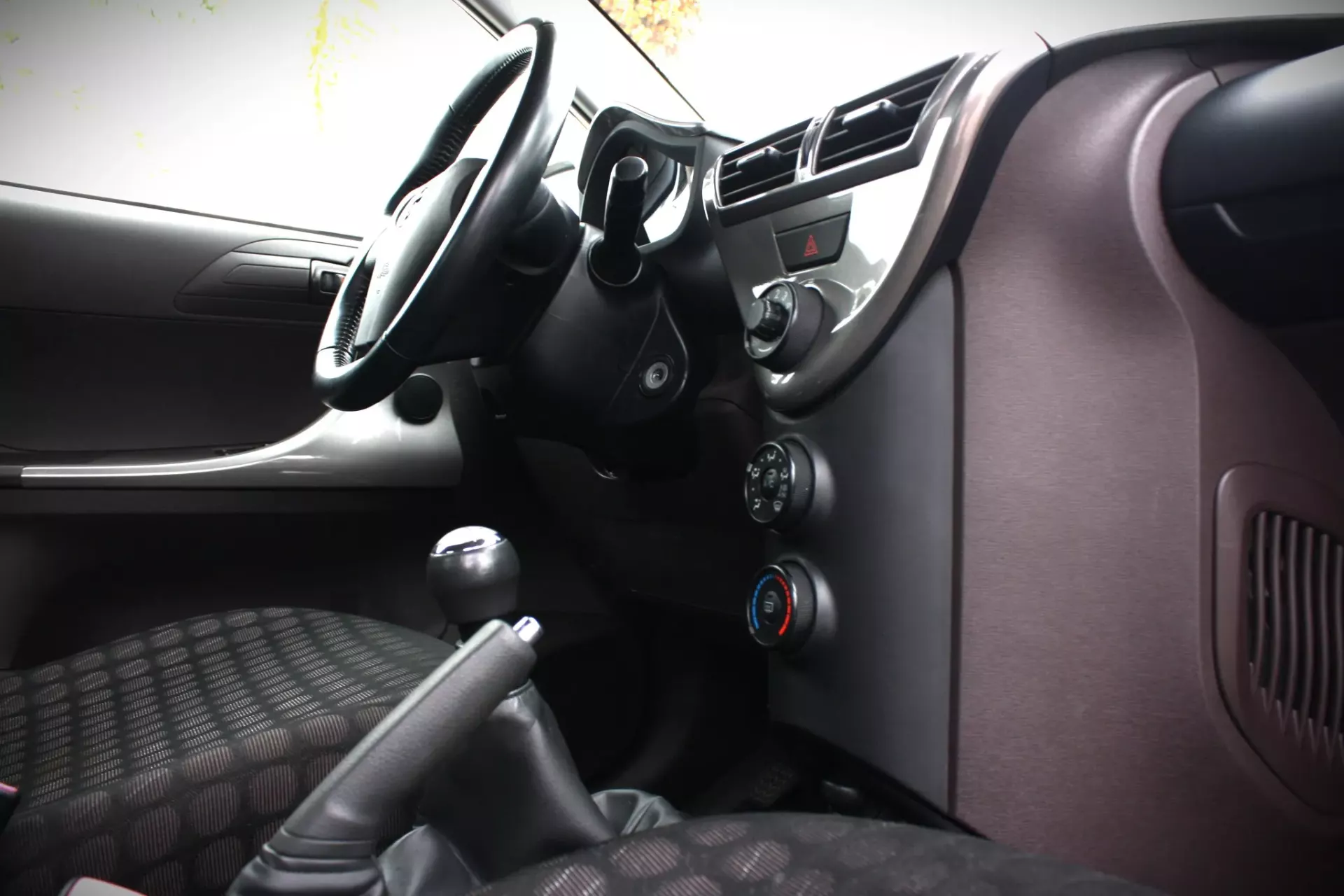 Toyota iQ VVT-i Eco 9