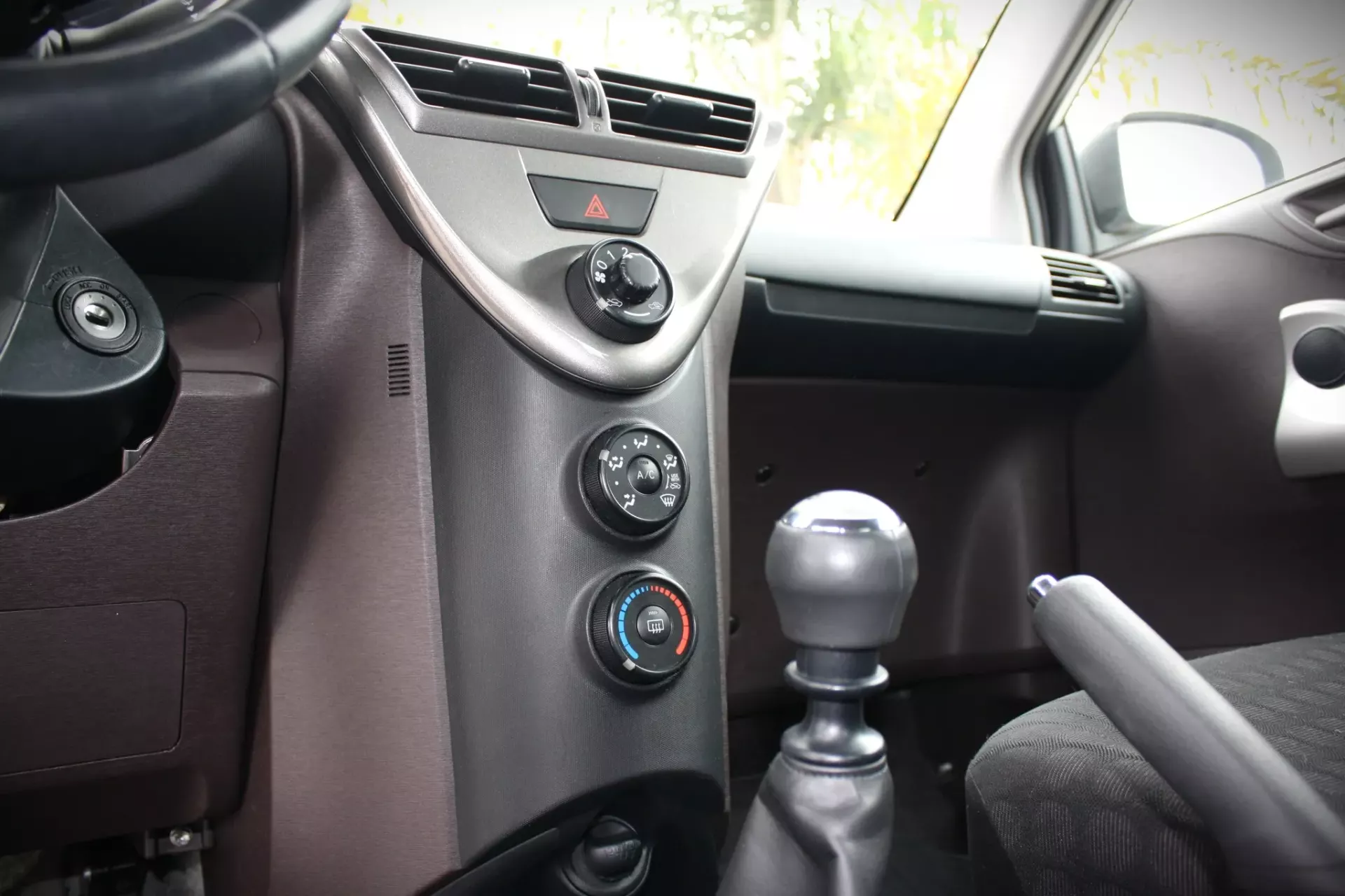 Toyota iQ VVT-i Eco 12