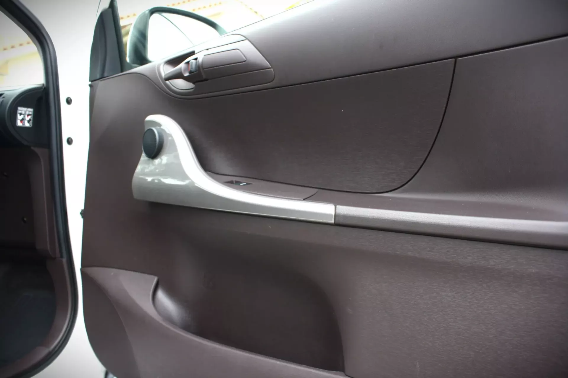 Toyota iQ VVT-i Eco 19