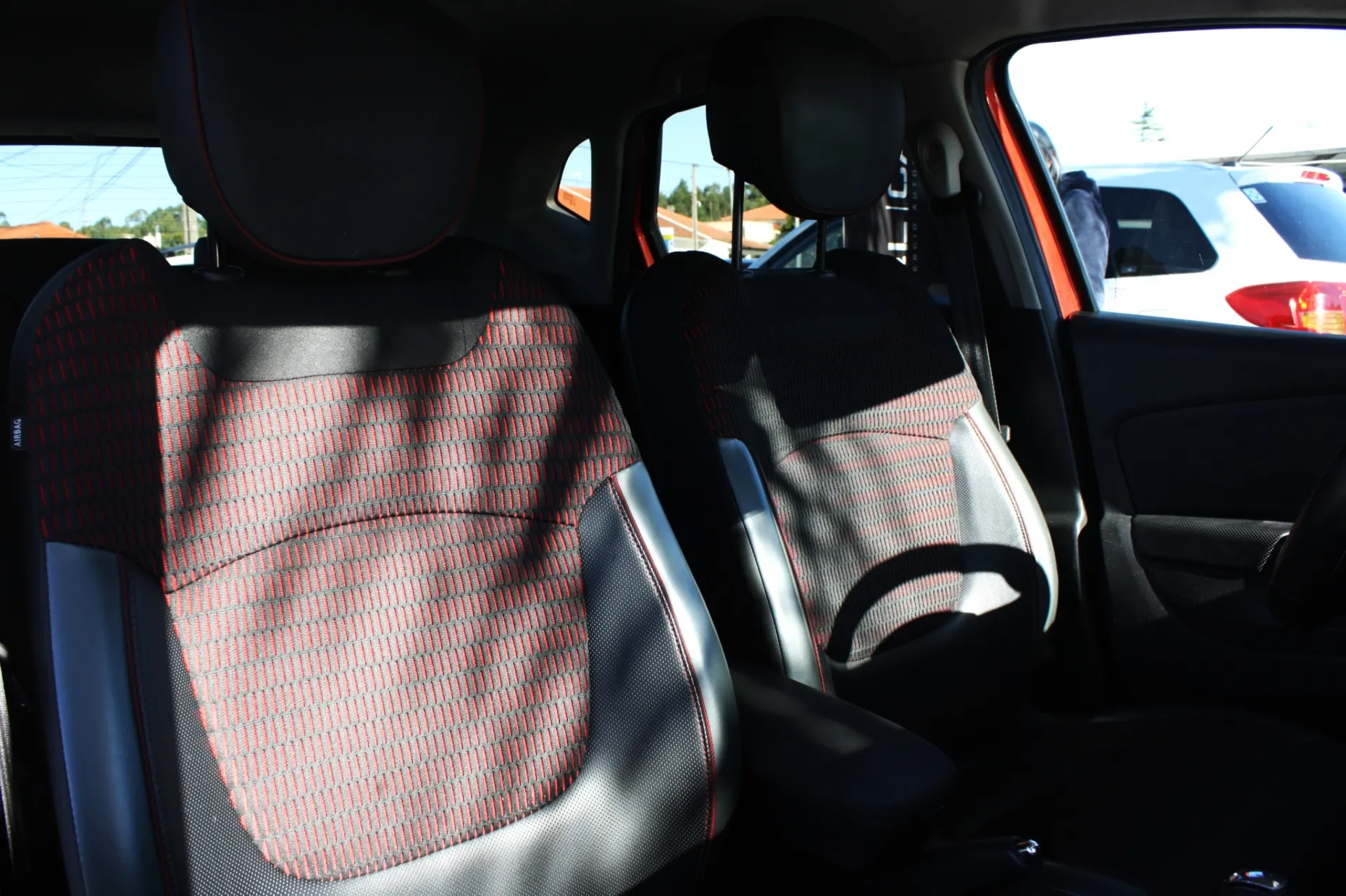 Renault Captur 1.5 dCi Helly Hansen EDC 22