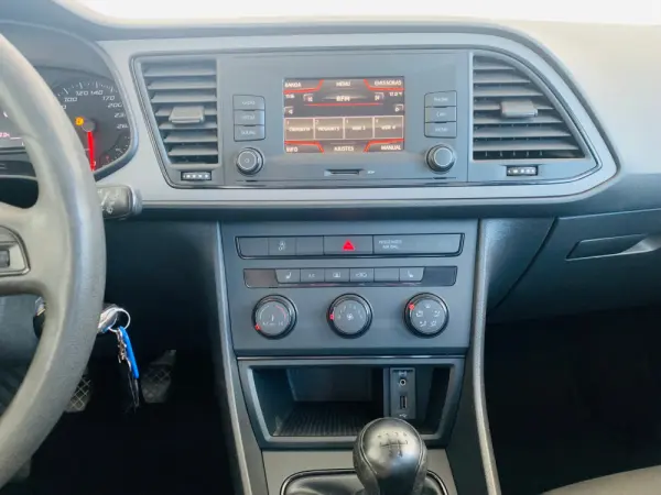 SEAT Leon 1.6 TDi Style 15