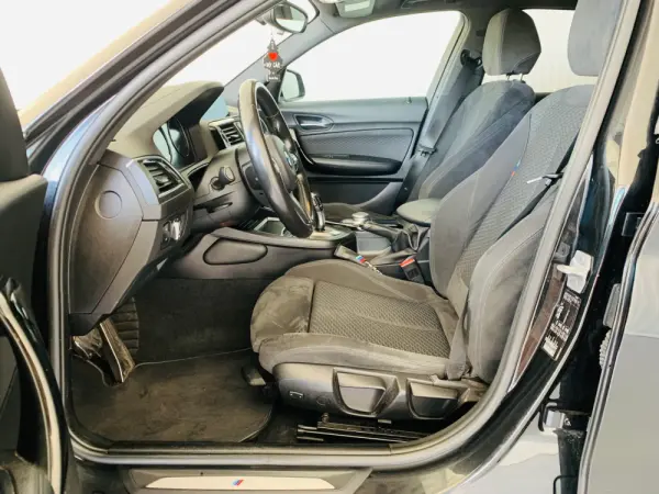 BMW 116 d Pack M Auto 8