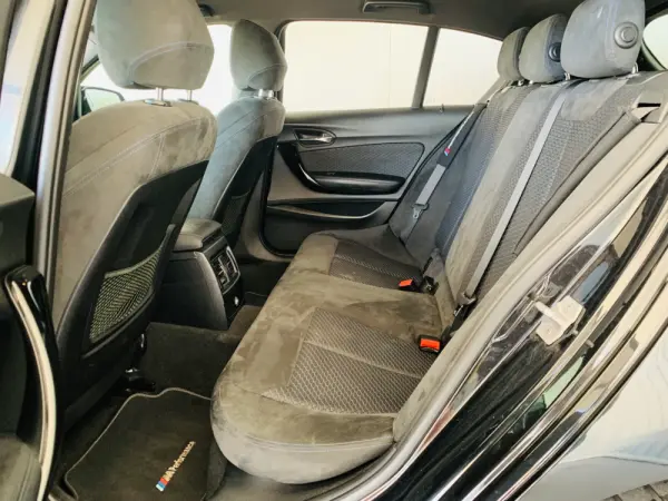 BMW 116 d Pack M Auto 25