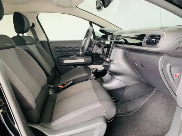 Citroën C3 1.2 PureTech Shine 34