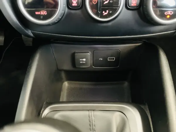 Fiat Tipo Station Wagon 1.3 M-Jet Lounge J17 25