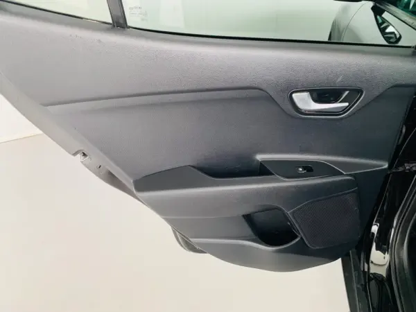 Kia Stonic 1.0 T-GDi EX 27