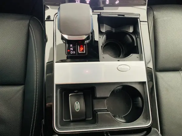 Land Rover Range Rover Velar 2.0 P400e AWD S 32